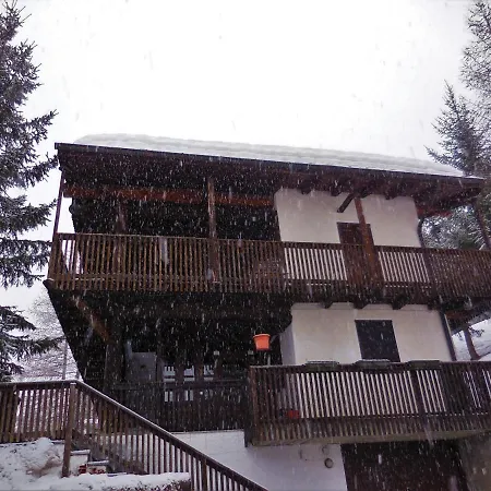 Edelweiss- In/out La Thuile